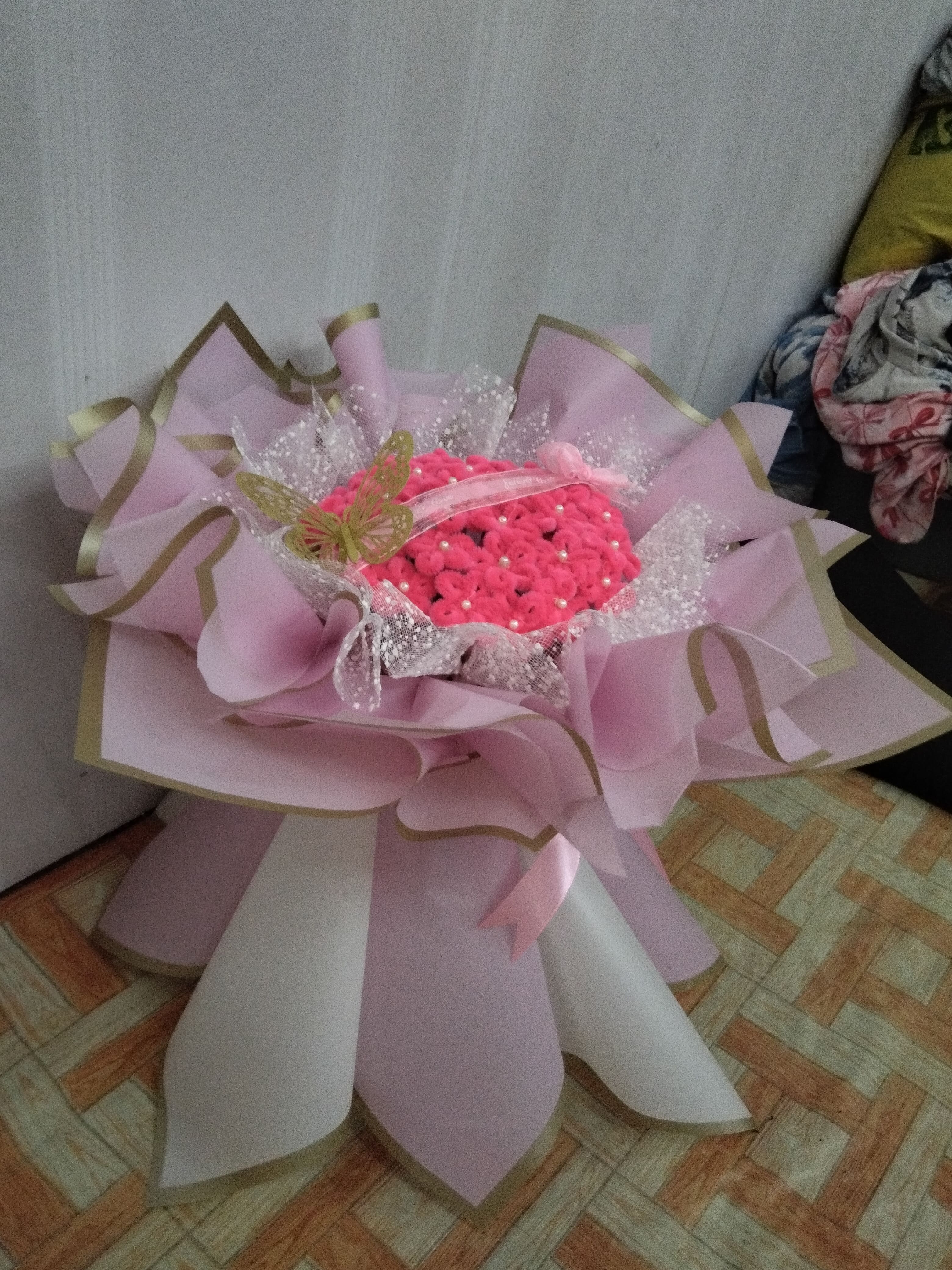 Buket bunga kawat bulu